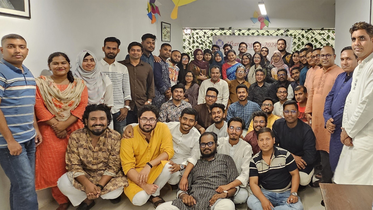 জাহাঙ্গীরনগর বিশ্ববিদ্যালয় ইএমবিএ অ্যালামনাই অ্যাসোসিয়েশনের ইফতার সম্পন্ন