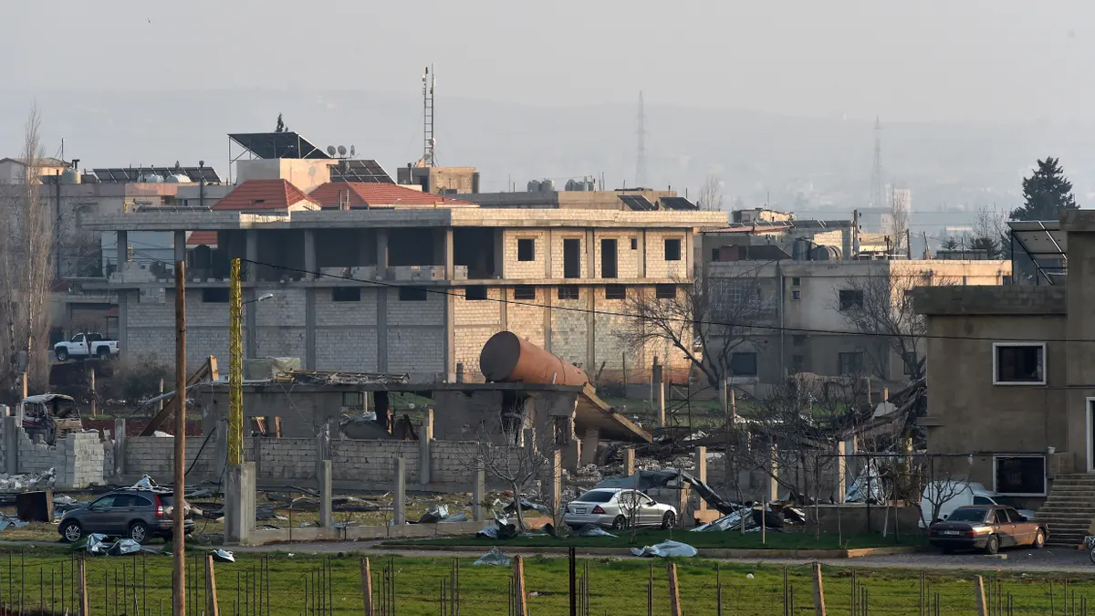 লেবাননে বড় ধরনের বিমান হামলা চালিয়েছে ইসরায়েল