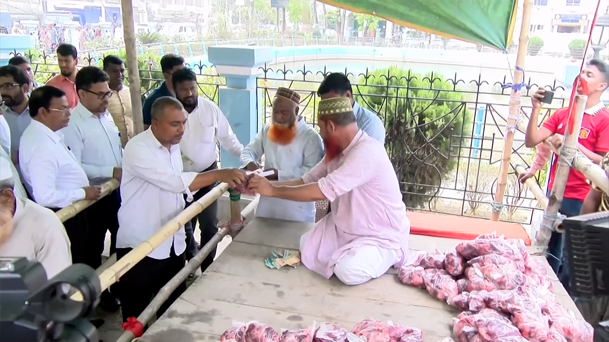 ময়মনসিংহে গরুর মাংস মিলছে ৫৫০ টাকায়