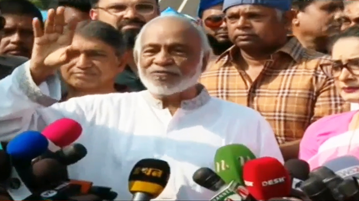 সরকার দেশে বাকশাল-২ গঠন করেছে: মঈন খান