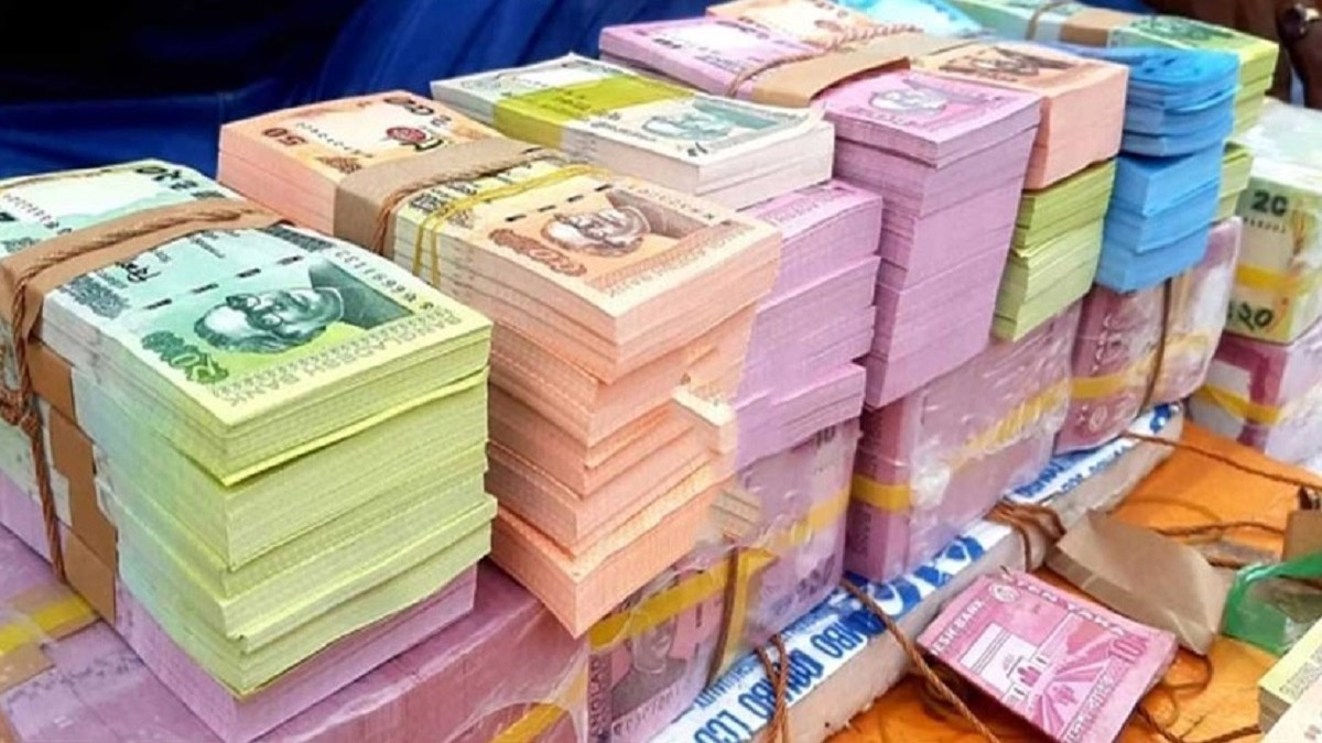 আজ থেকে নতুন নোট দেয়া শুরু, পাওয়া যাবে যেসব শাখায়