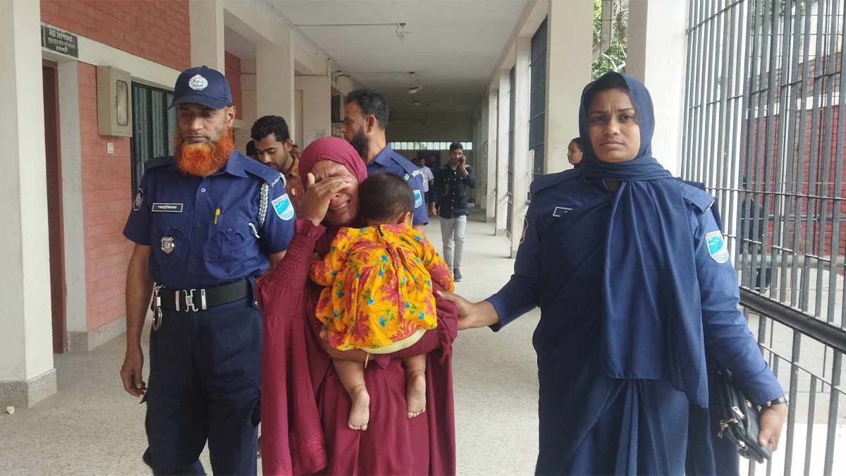 রাজবাড়ীতে কীটনাশক খাইয়ে সৎ ছেলেকে হত্যার দায়ে মায়ের যাবজ্জীবন