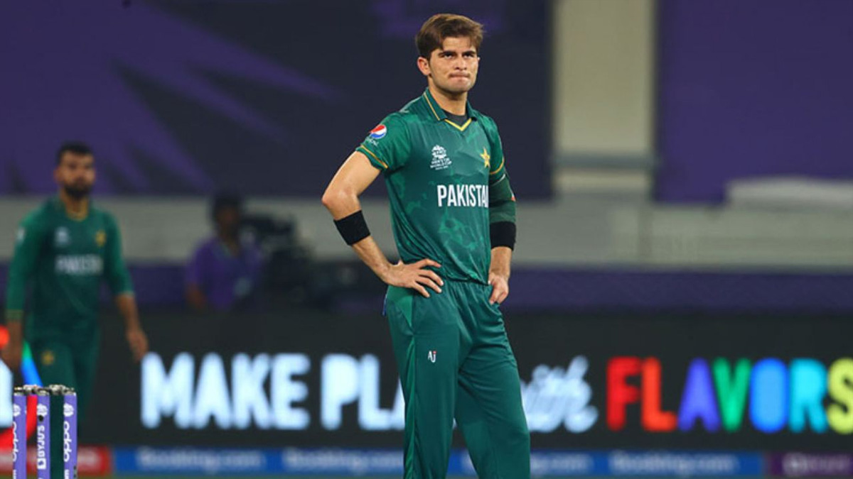 পাকিস্তানের নেতৃত্ব হারাচ্ছেন শাহিন আফ্রিদি!