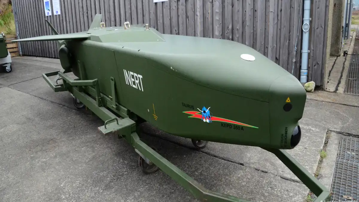 ইউক্রেনকে ‘টরাস’ মিসাইল না দেয়ার ইঙ্গিত জার্মানির