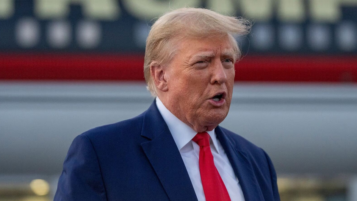 প্রার্থী হতে বাধা নেই ট্রাম্পের, সুপ্রিম কোর্টের রায় সাবেক প্রেসিডেন্টের পক্ষে