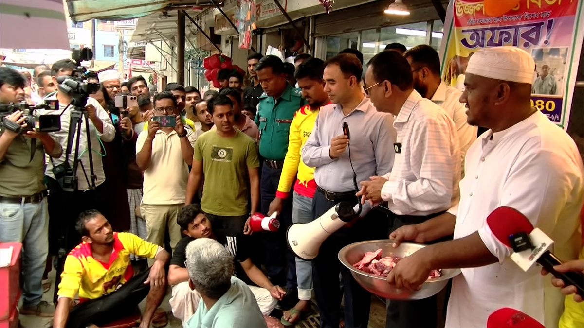 ‘চাঁদাবাজি ও হয়রানি বন্ধ করতে পারলে ৫শ’ টাকার নিচে গরুর মাংস বিক্রি করা সম্ভব’
