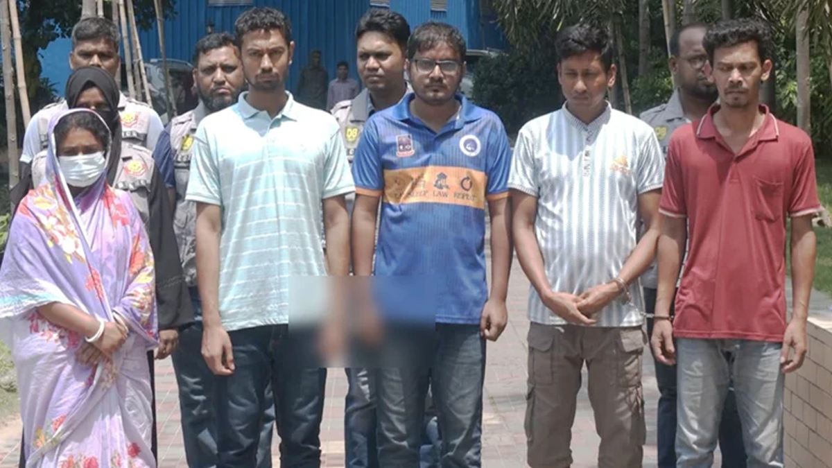 প্রাইমারির নিয়োগ পরীক্ষার প্রশ্নফাঁস চক্রের ৫ সদস্য গ্রেফতার, নিতেন ১৪ লাখ টাকা