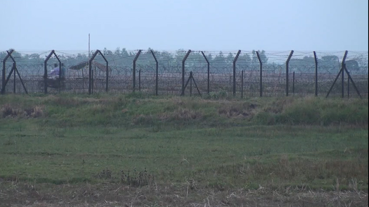 চাঁপাইনবাবগঞ্জ সীমান্তে বিএসএফ’র গুলিতে বাংলাদেশি যুবকের মৃত্যু