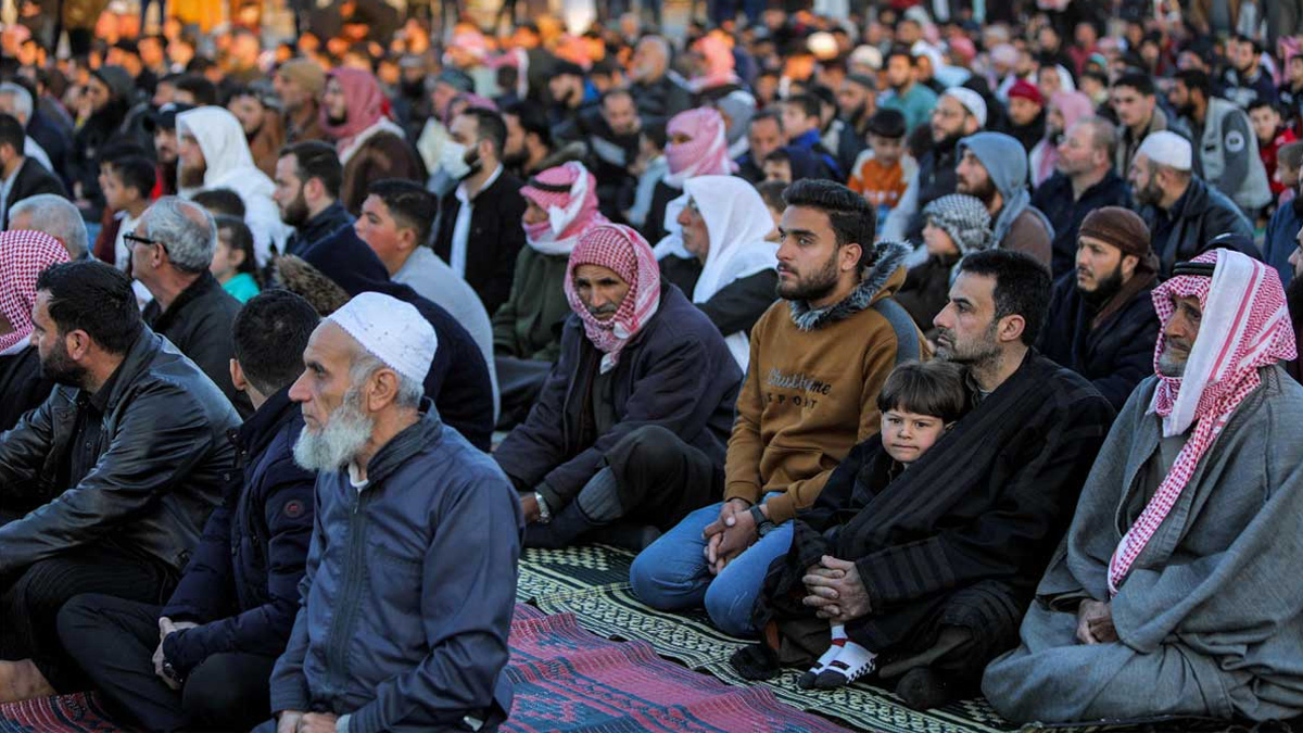 মুসলিম বিশ্বে ঈদ প্রস্তুতি, মূল্যস্ফীতির চাপে বিপাকে অনেক দেশের মানুষ