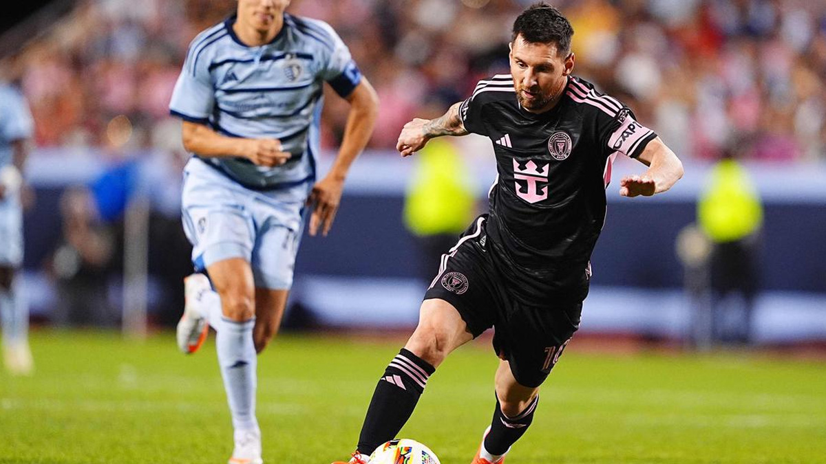 মেসি-সুয়ারেজের গোলে জয়ে ফিরলো ইন্টার মিয়ামি