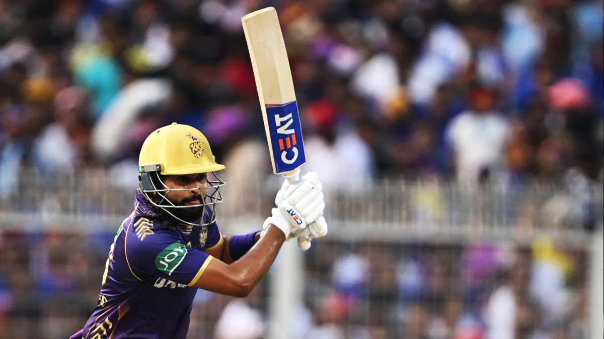 সল্ট-আইয়ারের ব্যাটে ইডেনে রান উৎসব কলকাতার