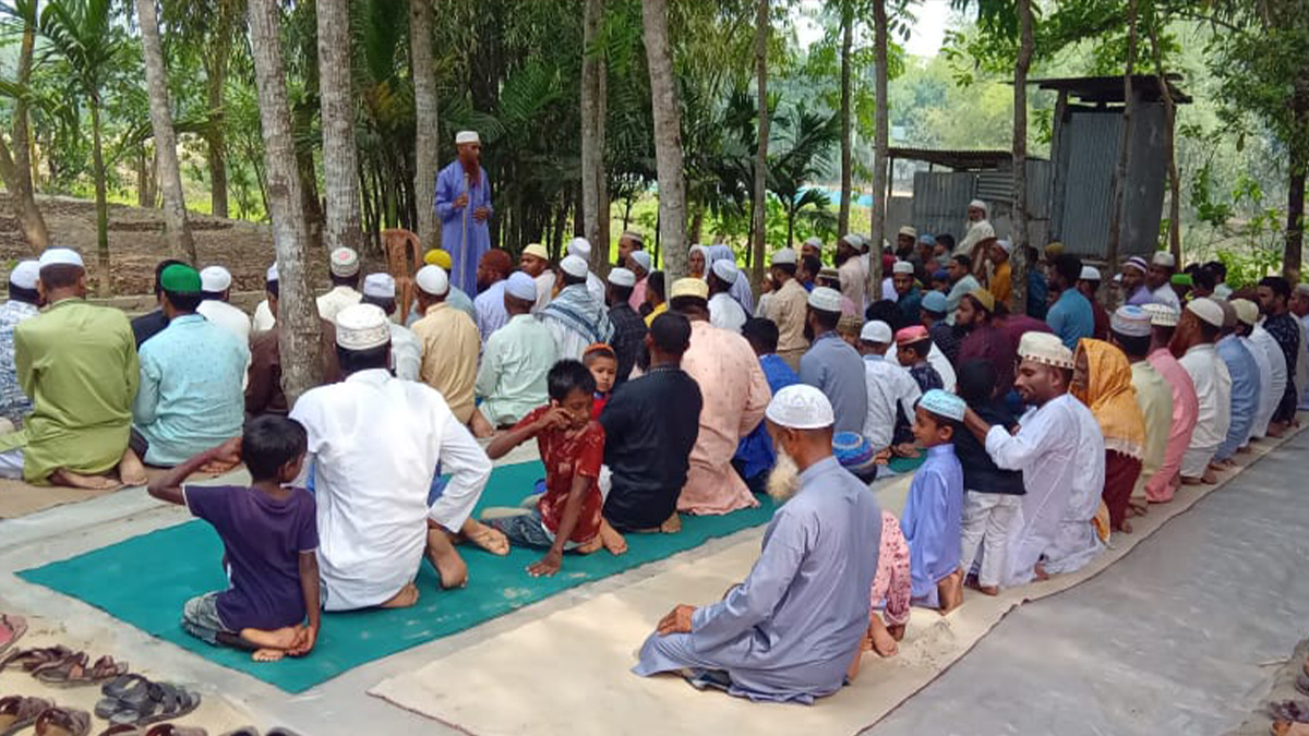 সৌদির সাথে মিল রেখে কুড়িগ্রামের ৪টি গ্রামে ঈদ উদযাপন