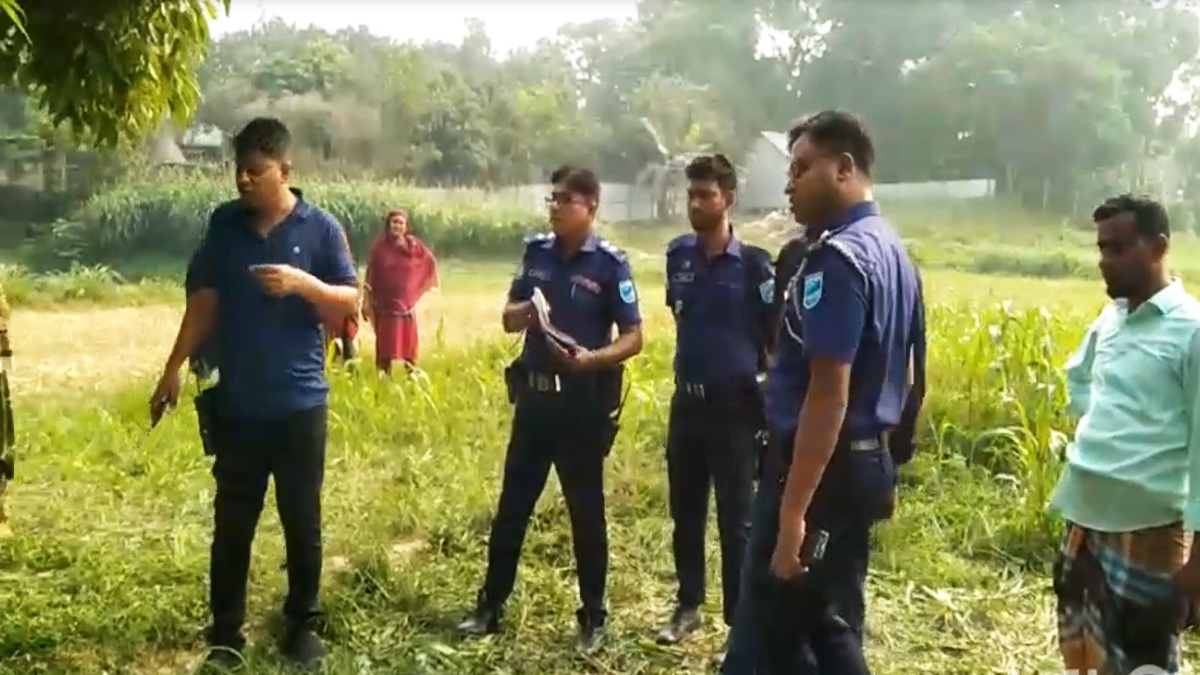 মুন্সিগঞ্জে পতিত জমি থেকে অজ্ঞাত নারীর মরদেহ উদ্ধার