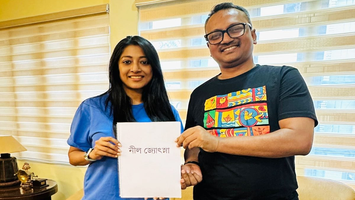 আরেফিনের নীল জোছনা’য় পাওলি দাম