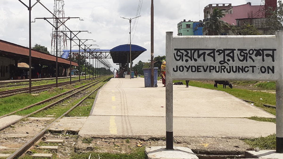 আজ থেকে গার্মেন্টস শ্রমিকদের জন্য চলবে বিশেষ ট্রেন