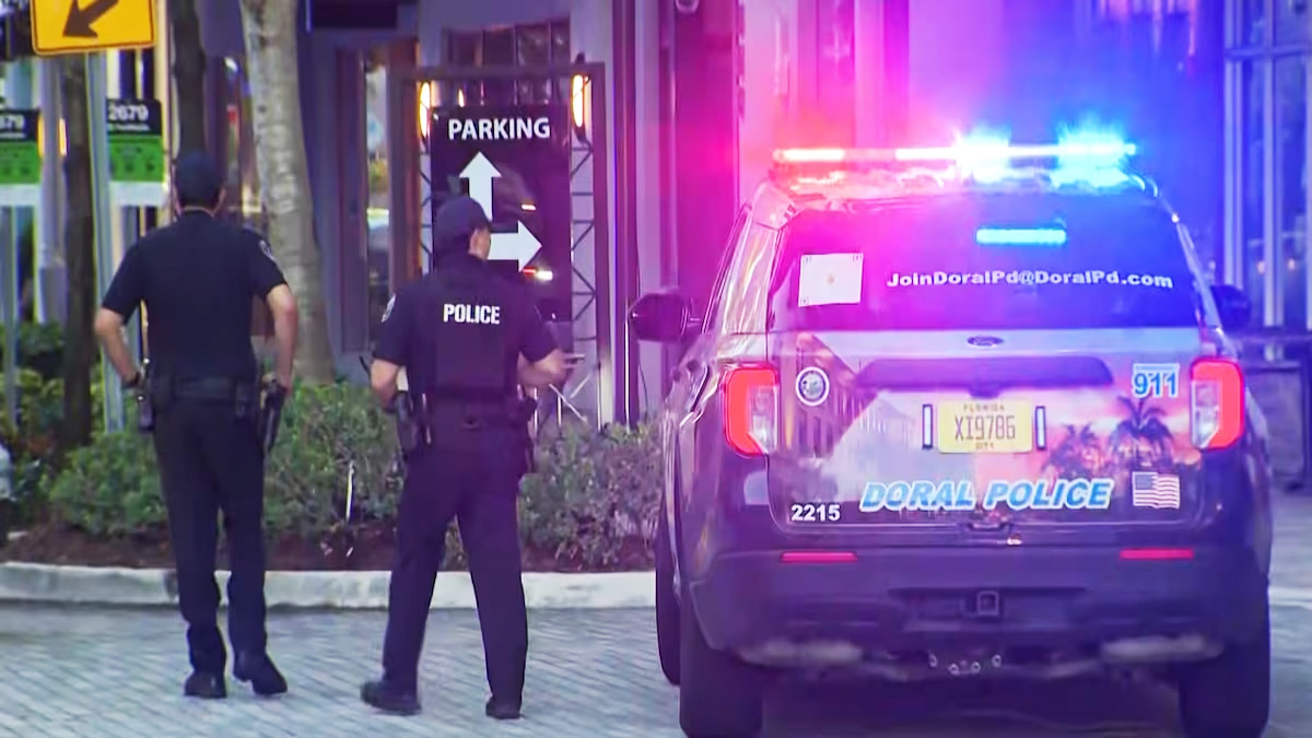 যুক্তরাষ্ট্রের ফ্লোরিডায় বন্দুক হামলা, নিহত ২