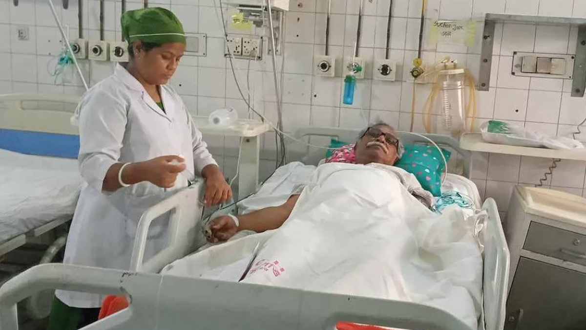 বার্ন ইনস্টিটিউটে নেয়া হয়েছে আনু মুহাম্মদকে, ভালো আছেন দাবি স্বাস্থ্যমন্ত্রীর