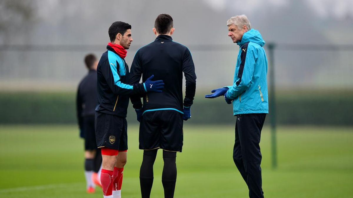 লিগ চ্যাম্পিয়ন হতে ওয়েঙ্গারের শরণাপন্ন হলেন আর্টেটা