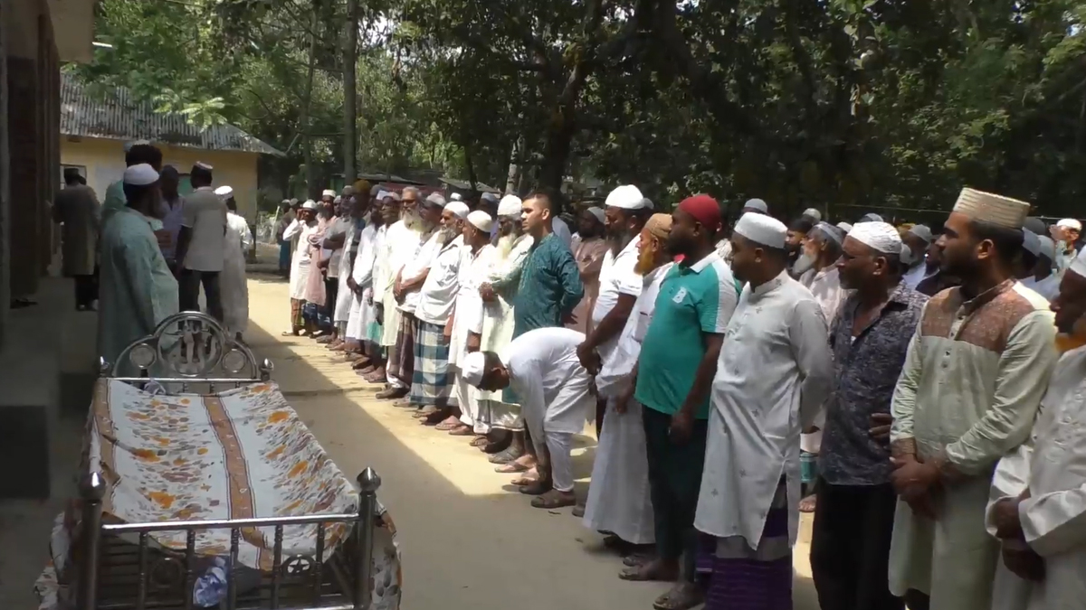 একই পরিবারের ৪ জনের পর মারা গেল মা, নিহত বেড়ে ১৬