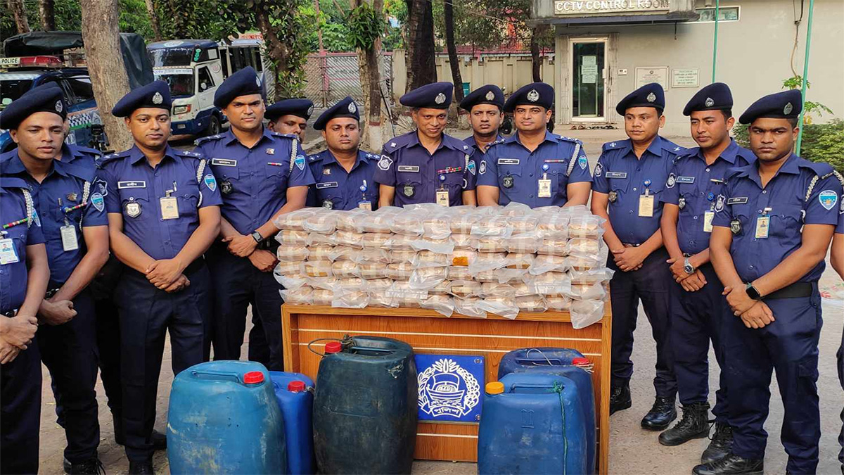 কক্সবাজারে সাড়ে ১২ লাখ ইয়াবা জব্দ!