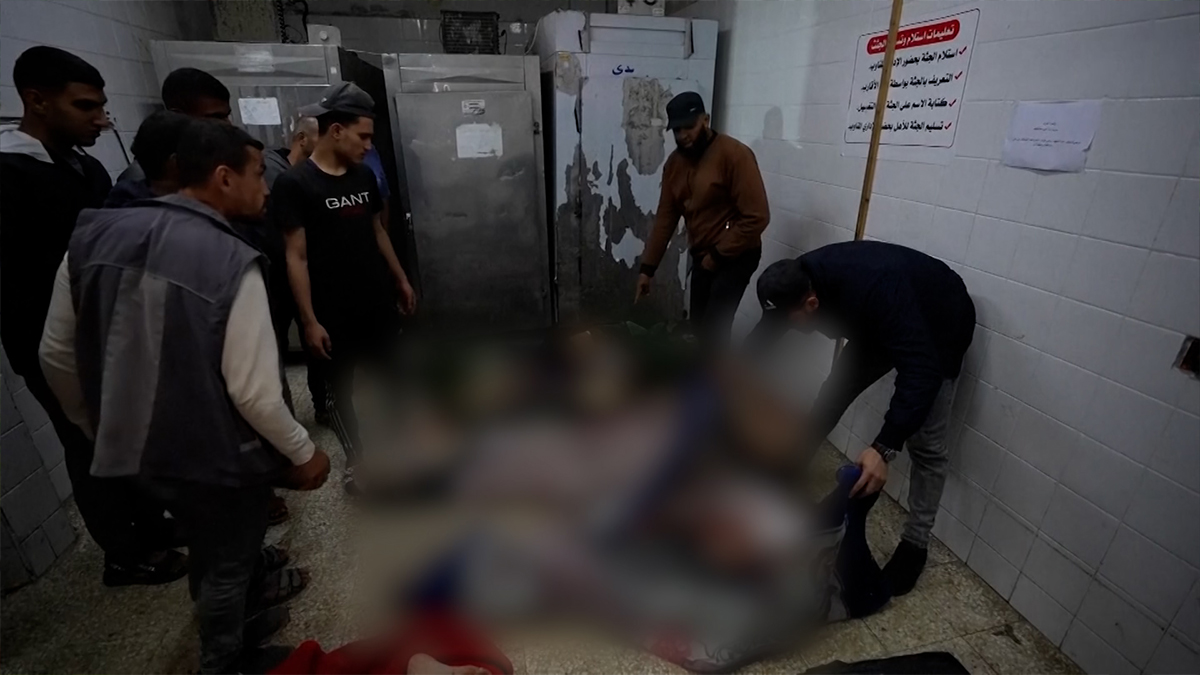 ঈদের দিনেও গাজায় ইসরায়েলি বাহিনীর হামলা, নিহত ২৫