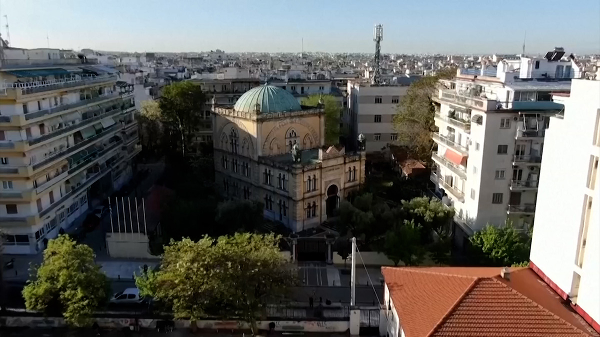 ১০০ বছর পর খুলে দেয়া হলো গ্রিসের ঐতিহাসিক ইয়েনি যামি মসজিদ