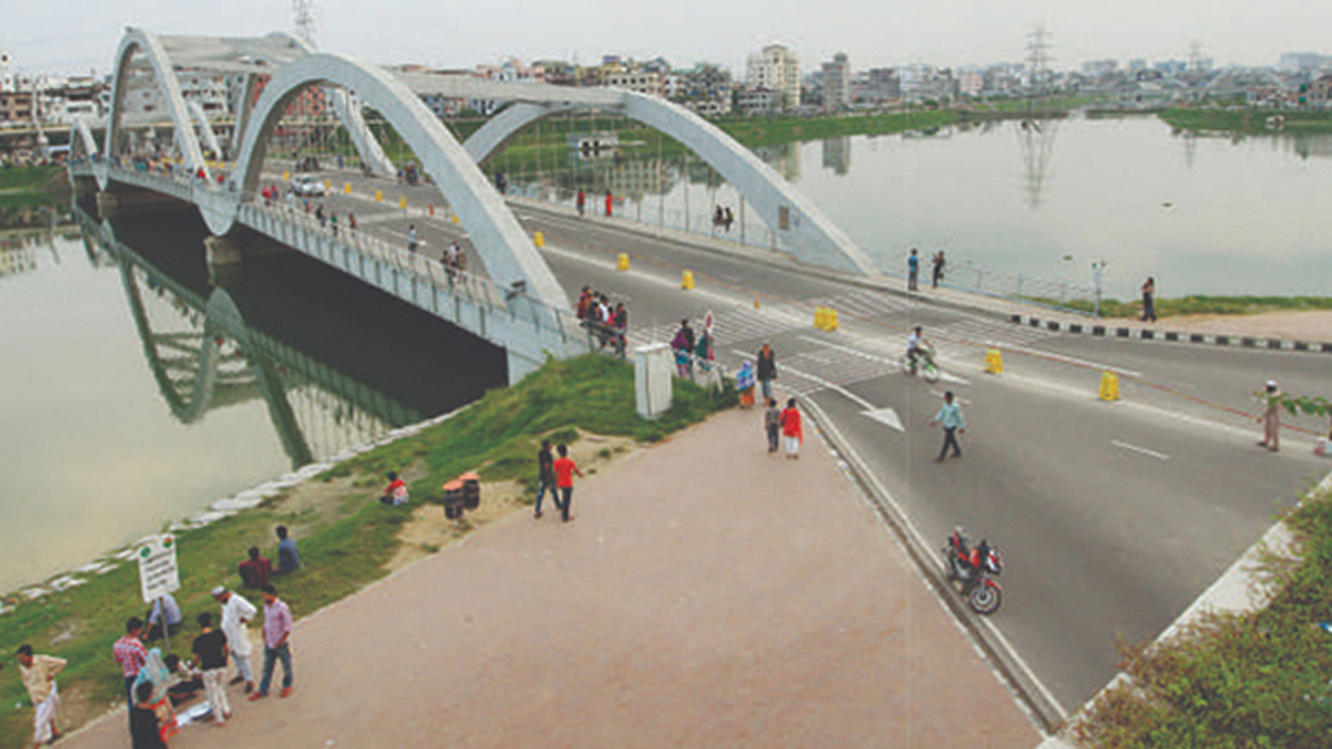 হাতিরঝিলে ভাসছিল যুবকের লাশ