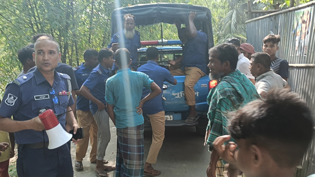 কুড়িগ্রামে নিজ ঘর থেকে শিশুর গলাকাটা মরদেহ উদ্ধার
