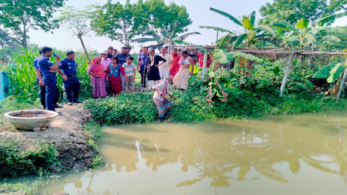 পাবনায় পুকুরে ডুবে শিশুর মৃত্যু
