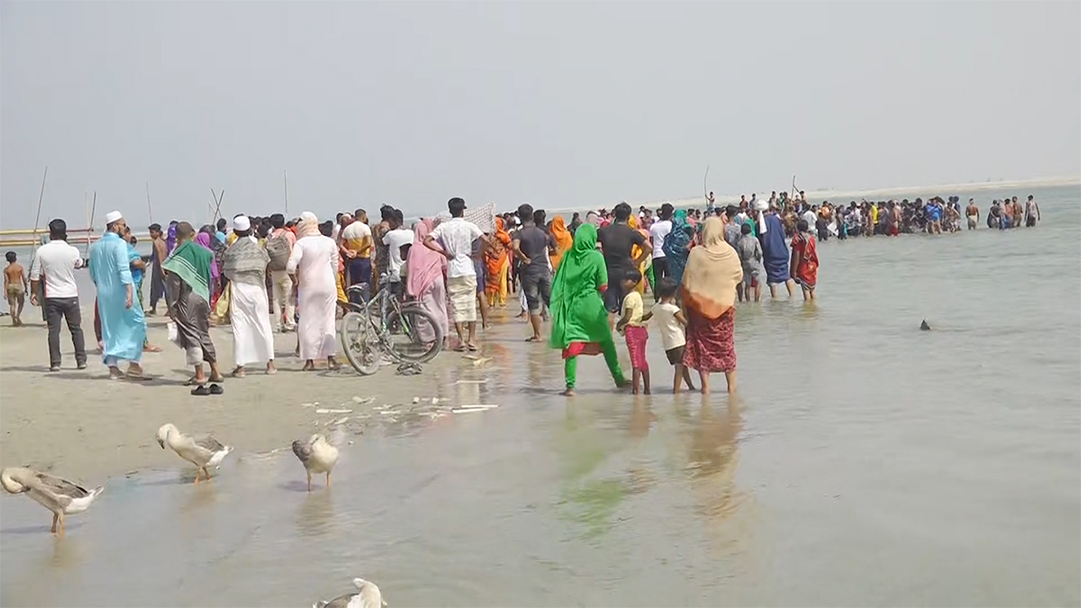 পদ্মায় গোসল করতে নেমে নিখোঁজ ৩ শিশুর মরদেহ উদ্ধার