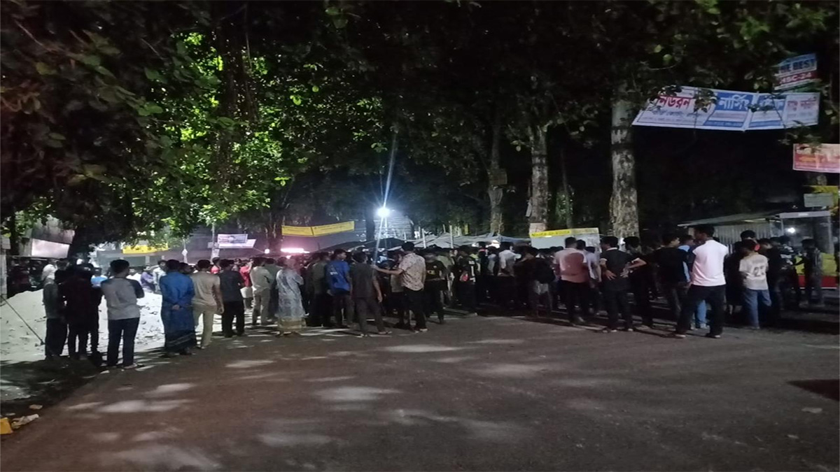 রোকেয়া বিশ্ববিদ্যালয়ে ছাত্রলীগের দুই গ্রুপের সংঘর্ষ