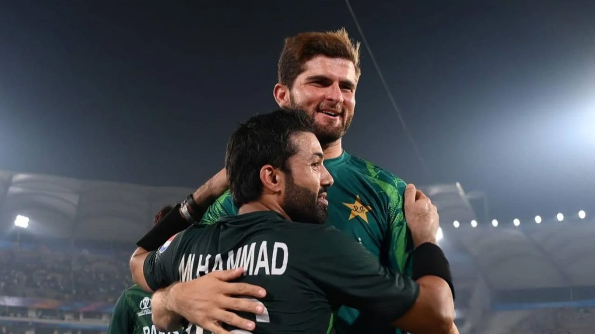 রিজওয়ানকে টি-টোয়েন্টি ক্রিকেটের ব্র্যাডম্যান বললেন শাহিন