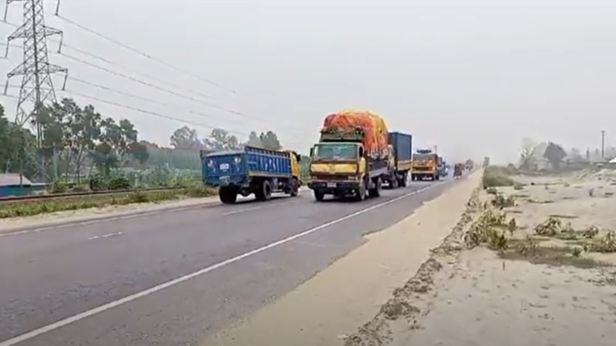 যানবাহনের চাপ নেই ঢাকা-টাঙ্গাইল বঙ্গবন্ধু সেতু মহাসড়কে