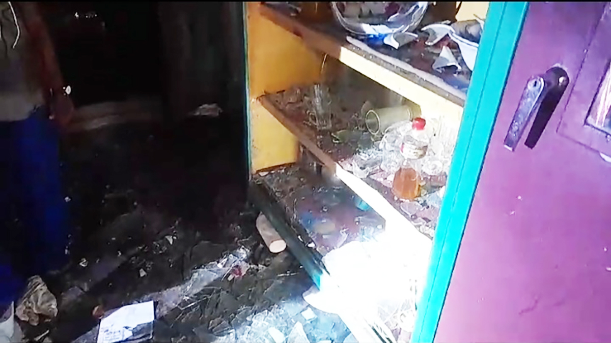 ফরিদপুরে আতশবাজি ফোটানো নিয়ে সংঘর্ষে ৫ জন আহত