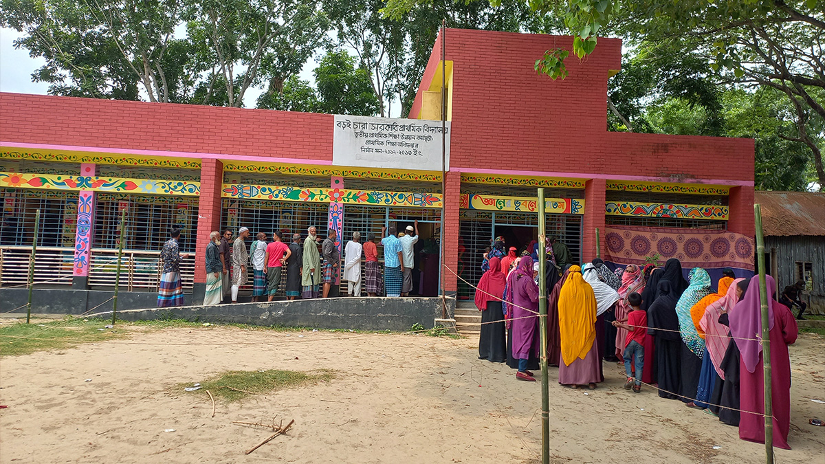 রাজবাড়ীর বালিয়াকান্দিতে ভোট দিতে এসে ব্যক্তির মৃত্যু