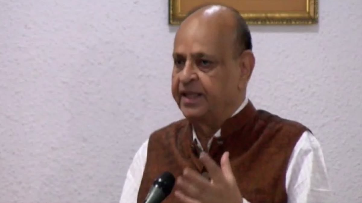 অ্যাস্ট্রাজেনেকায় স্বাস্থ্যঝুঁকি আছে কিনা, খতিয়ে দেখা হচ্ছে: স্বাস্থ্যমন্ত্রী