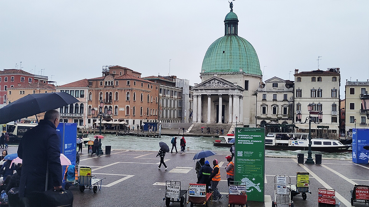 ভেনিস: বিশ্বের যে শহরে প্রবেশে লাগবে পাস, দিতে হবে ফি