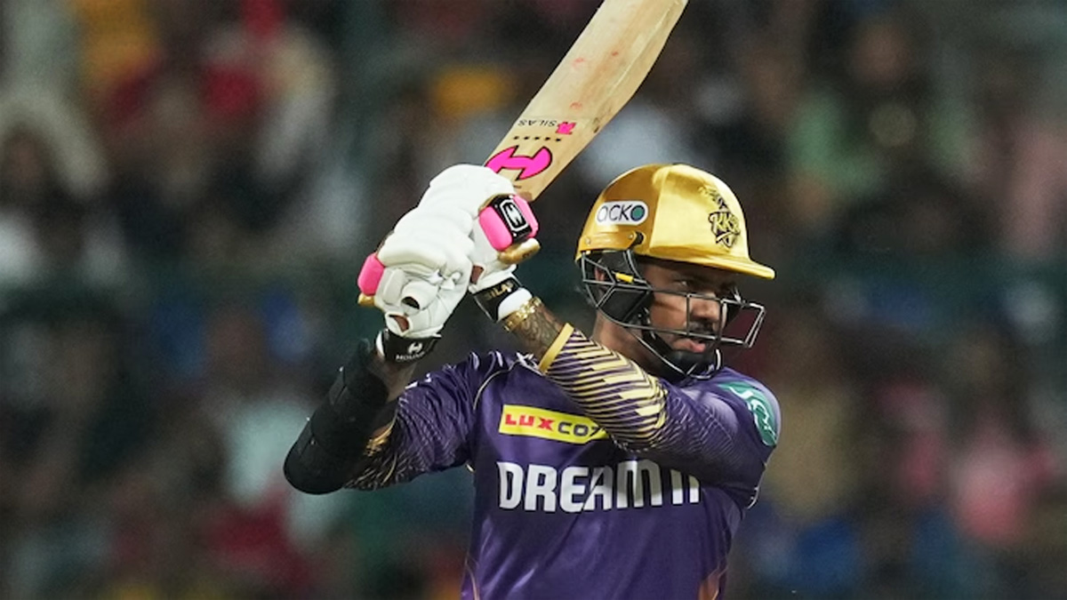 তৃতীয়বারের মতো আইপিএল সেরা সুনিল নারিন