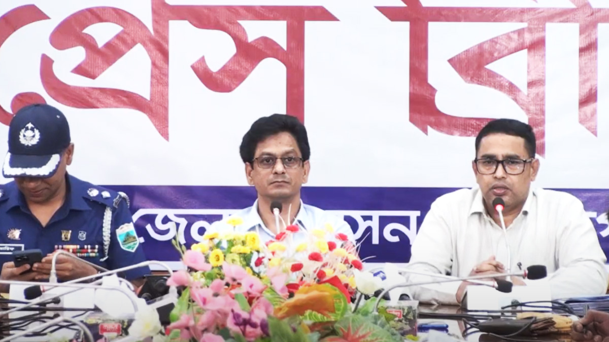 নির্বাচনকে প্রভাবিত করতে প্রিজাইডিং কর্মকর্তাদের গোপন বৈঠক, গ্রেফতার ৬