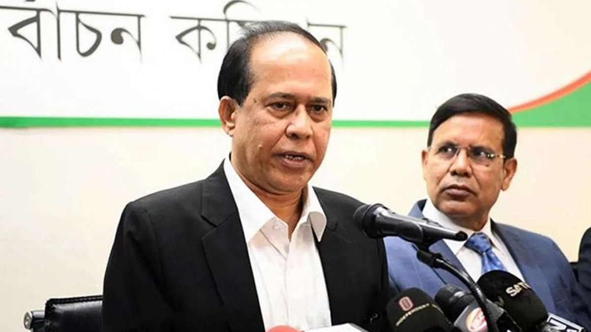 নির্বাচন কে কীভাবে দেখবে সেটি আমাদের বিষয় না: সিইসি