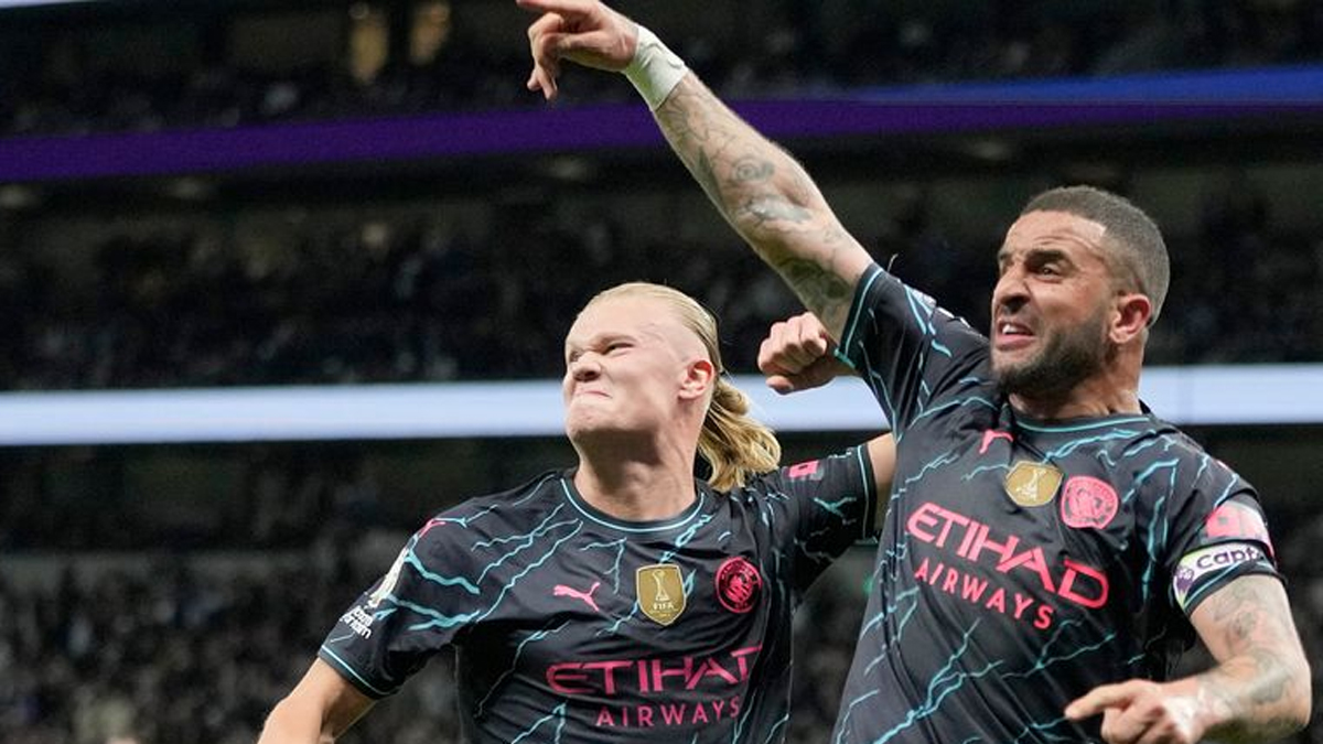 টটেনহ্যামকে হারিয়ে লিগ শিরোপার নিকটে ম্যানচেস্টার সিটি