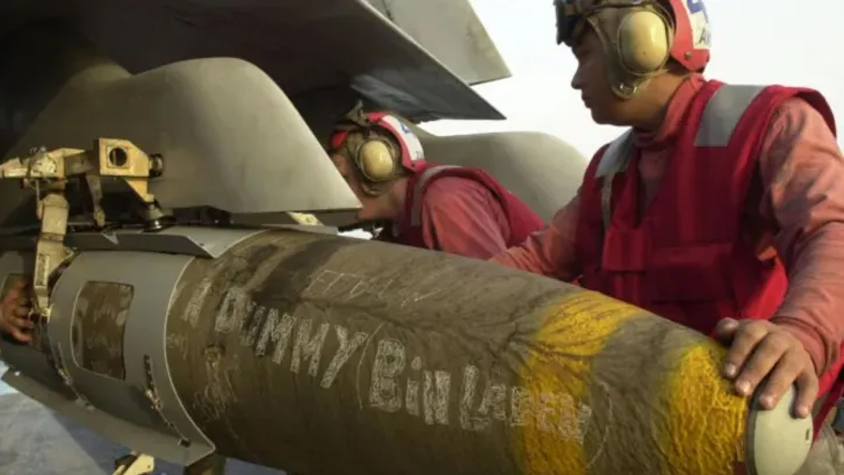 ইসরায়েলকে আরও ১ বিলিয়ন ডলার সামরিক সহায়তা দেয়ার পরিকল্পনা যুক্তরাষ্ট্রের