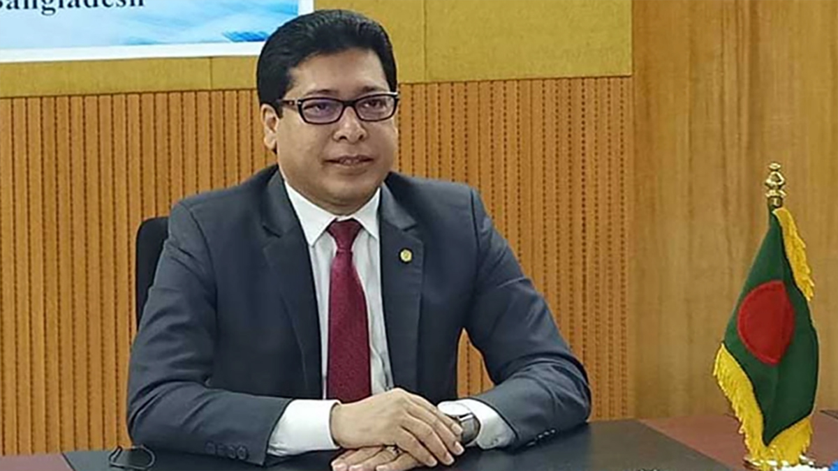 সরকার স্বজনপ্রীতি করে না, যোগ্য লোককে সঠিক স্থানেই নিয়োগ দেয়া হয়: জনপ্রশাসন মন্ত্রী