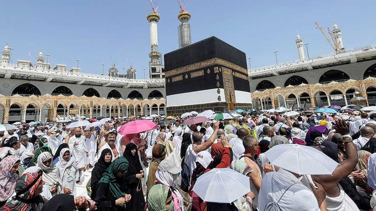 জেদ্দা, মক্কা ও মদিনায় সীমাবদ্ধ থাকবে হজ ভিসা