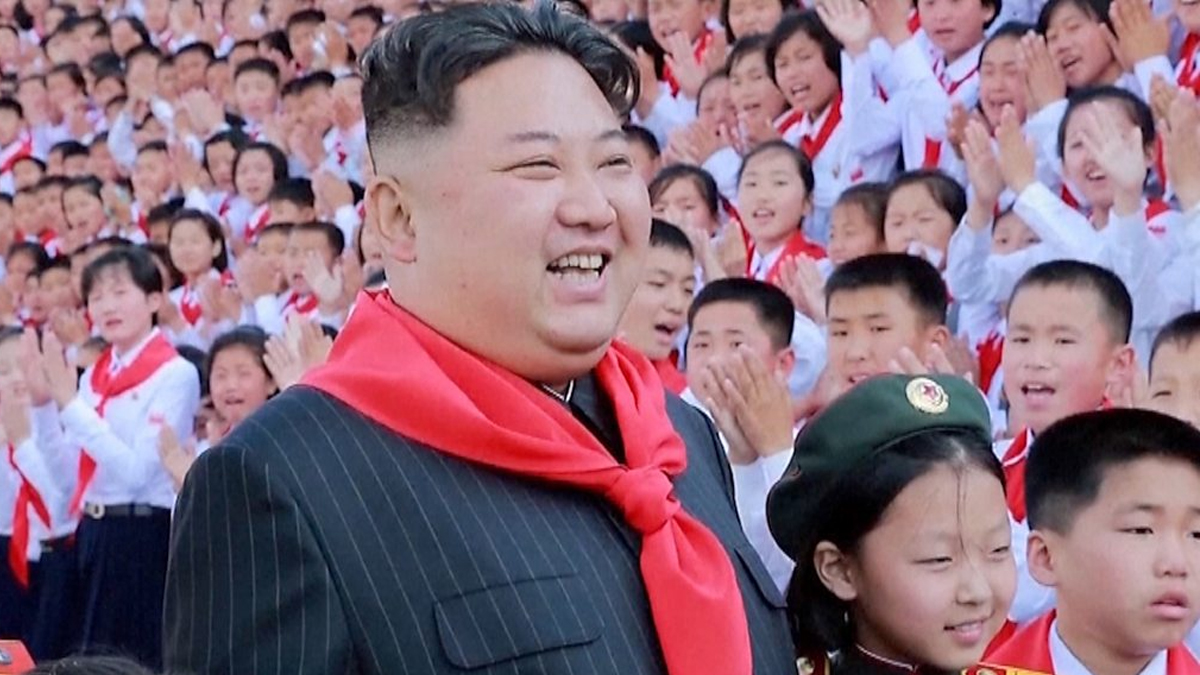 টিকটকে কিমের জনপ্রিয় ‘প্রচারমূলক গান’ নিষিদ্ধ করছে দক্ষিণ কোরিয়া