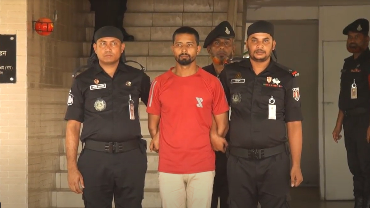 স্ত্রীকে পুড়িয়ে হত্যার অভিযোগে স্বামী আটক