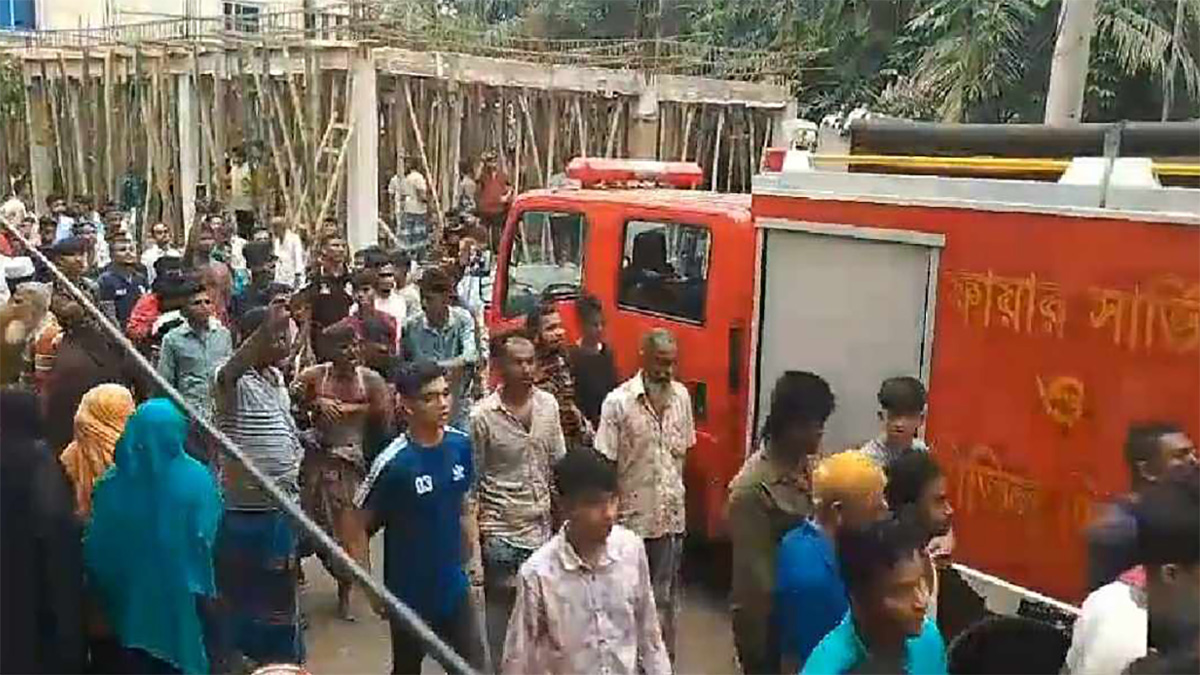 লক্ষ্মীপুরে সেপটিক ট্যাংকে নেমে ২ শ্রমিকের মৃত্যু