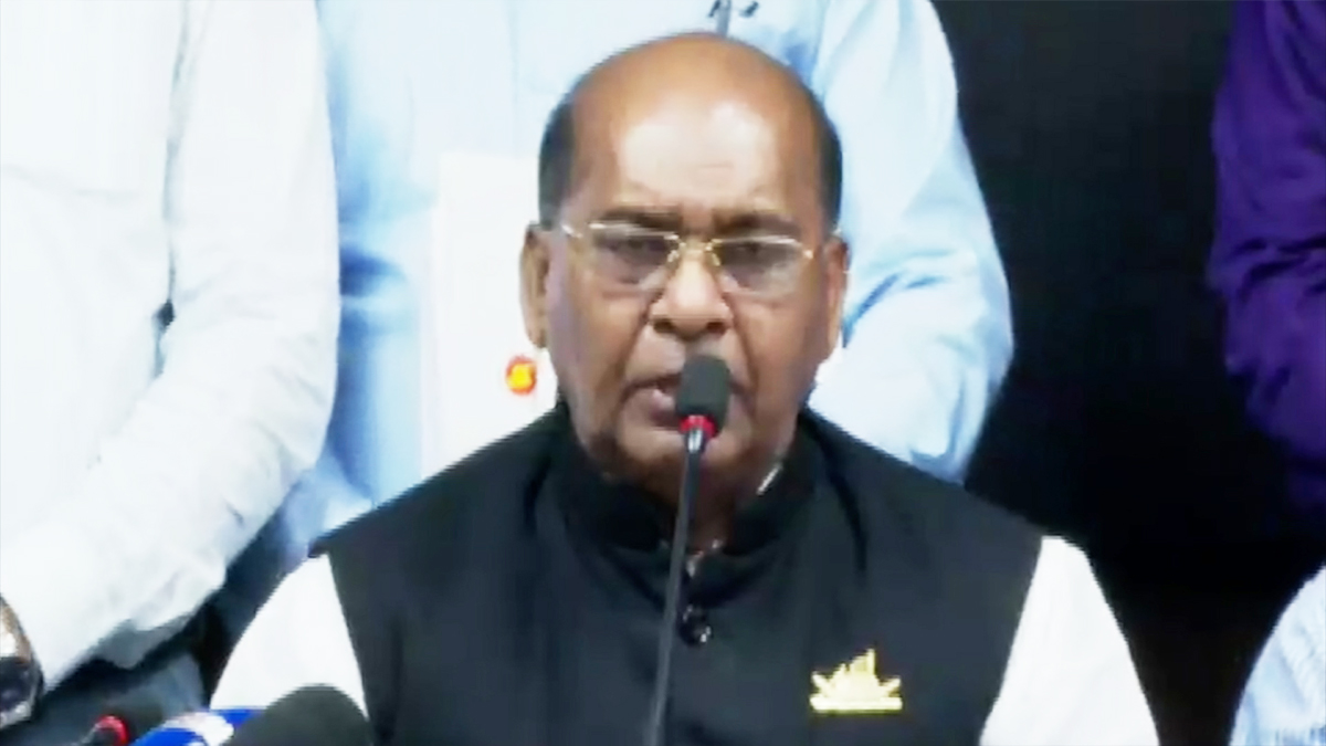 ‘কয়েক লাখ মানুষকে আশ্রয়কেন্দ্রে নেয়া হয়েছে’