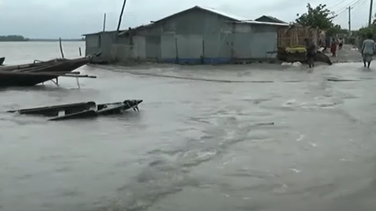 ঘূর্ণিঝড় রিমালে এখন পর্যন্ত ৭ জনের মৃত্যু