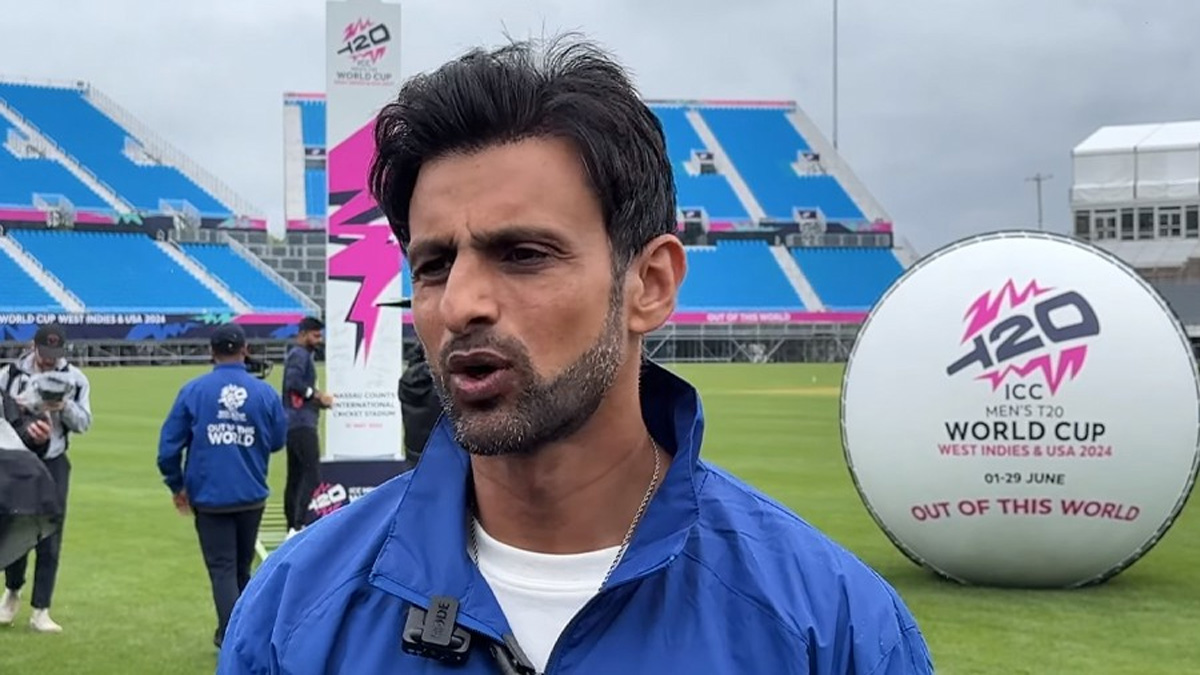 বিশ্বকাপে পাকিস্তানের ওপেনিং জুটি নিয়ে শোয়েব মালিকের ভিন্ন চিন্তা